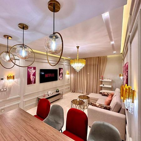 Appartement Luxueux Avec Piscine 10 Minutes Du Centre Ville Marrakesh Bagian luar foto